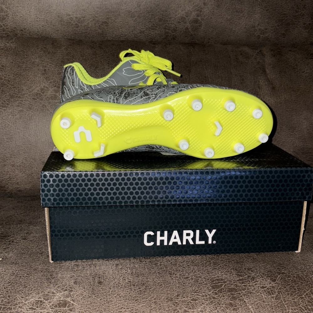 Kids Soccer Cleats - Gray and Neon Green - Picture 3 of 3